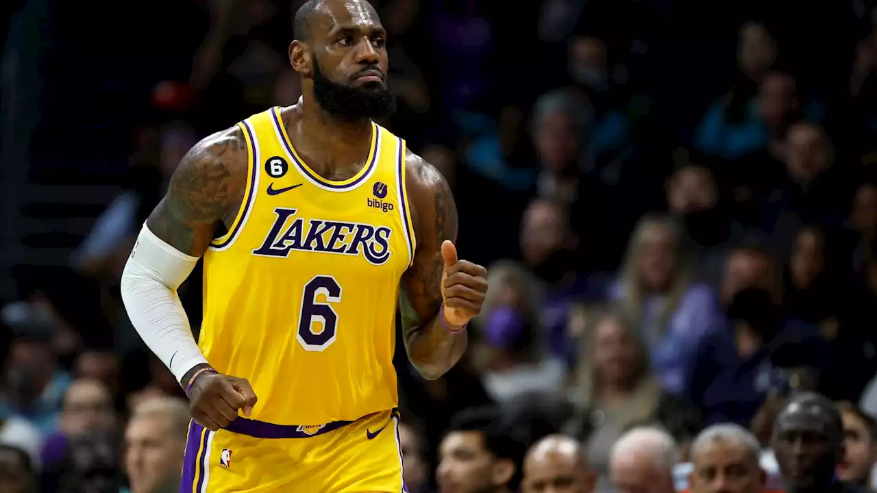 LeBron James joins Kareem Abdul-Jabbar as only NBA players with 38K points