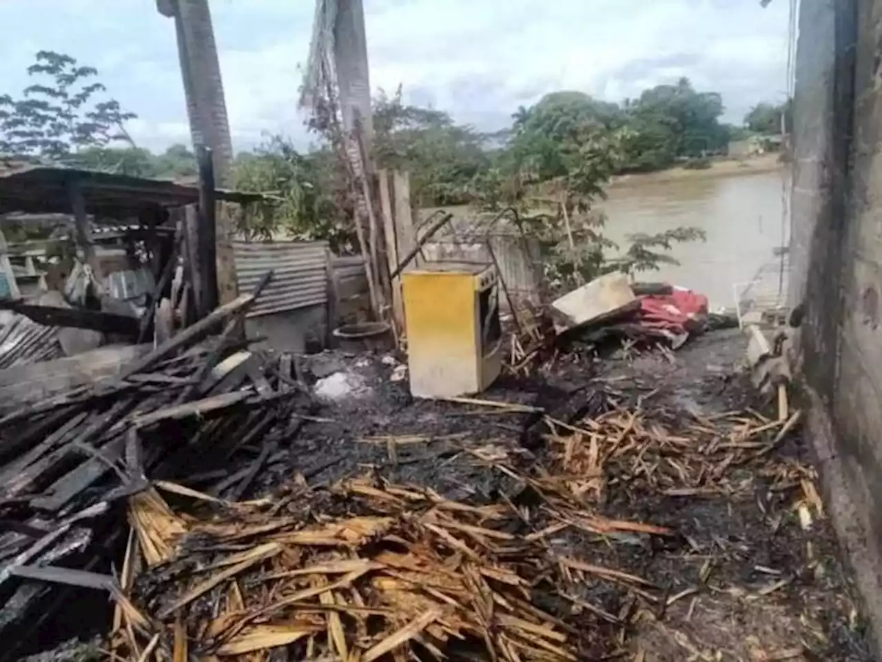 Incendio dejó sin vivienda a 10 familias en la ciudad de Montería