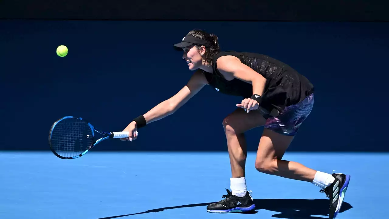 Garbiñe Muguruza cae en su estreno en el Open de Australia ante Elise Mertens