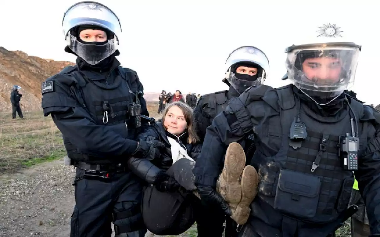 Greta Thunberg es detenida por la policía alemana | Video