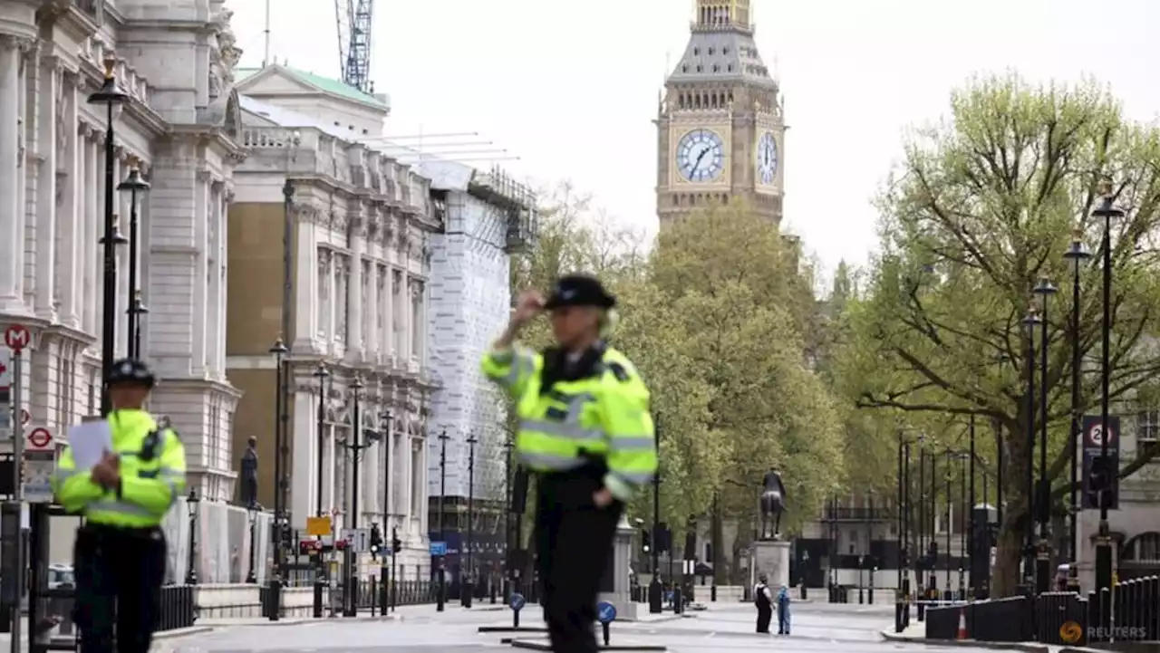 Hundreds of police face sack as part of clean-up: UK top officer