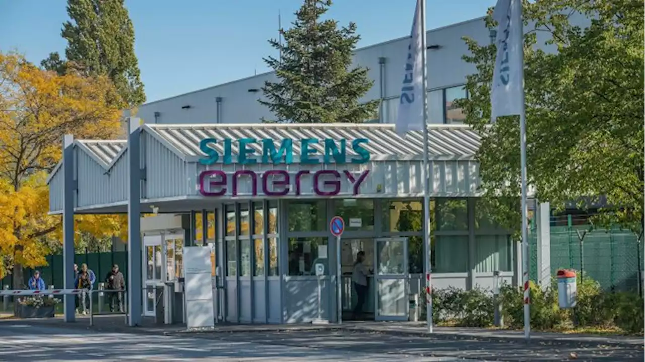 Betriebsrat: Siemens Energy kürzt im Berliner Schaltwerk erheblich weniger Stellen