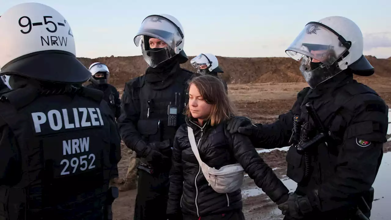 Allemagne : Greta Thunberg interpellée après une manifestation contre l'extension d'une mine de charbon