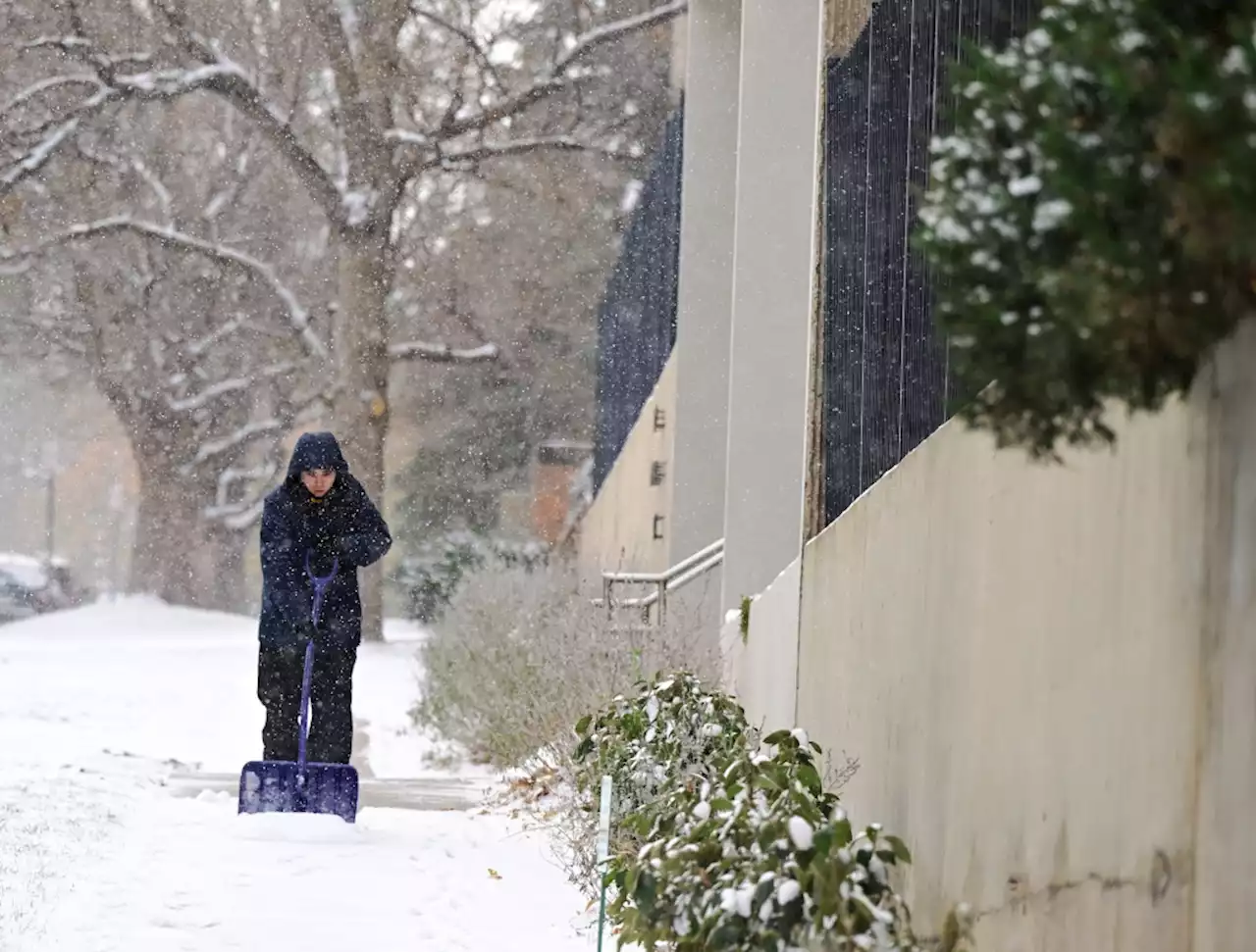 Denver pledges to plow side streets during coming snowstorm