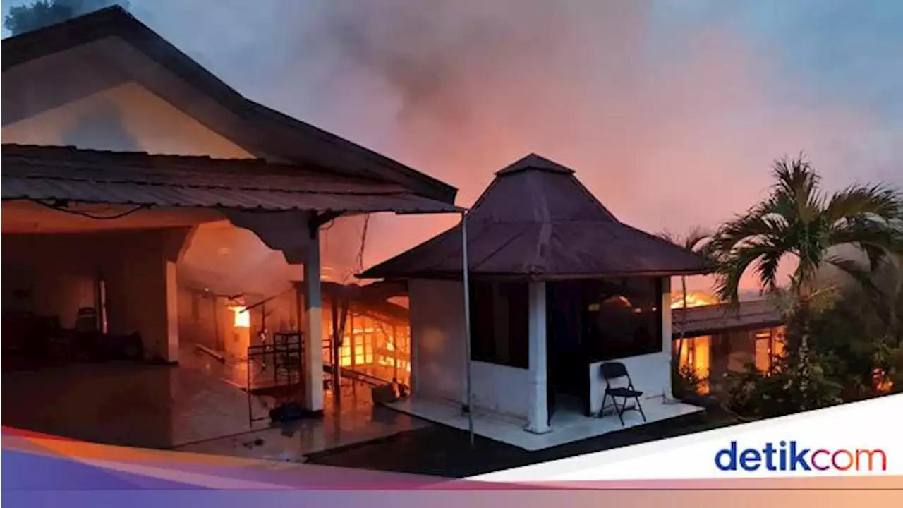 Rumah Kapolda Papua Terbakar, Api Muncul dari Kamar Irjen Mathius Fakhiri