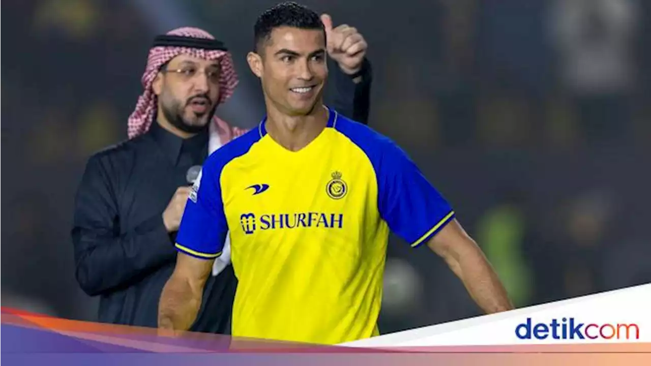 Ronaldo Akan Debut di Arab sebagai Kapten Melawan PSG