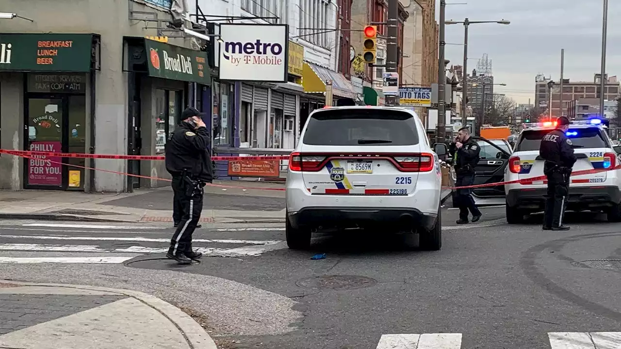 2 men critically injured in shooting at North Philadelphia deli