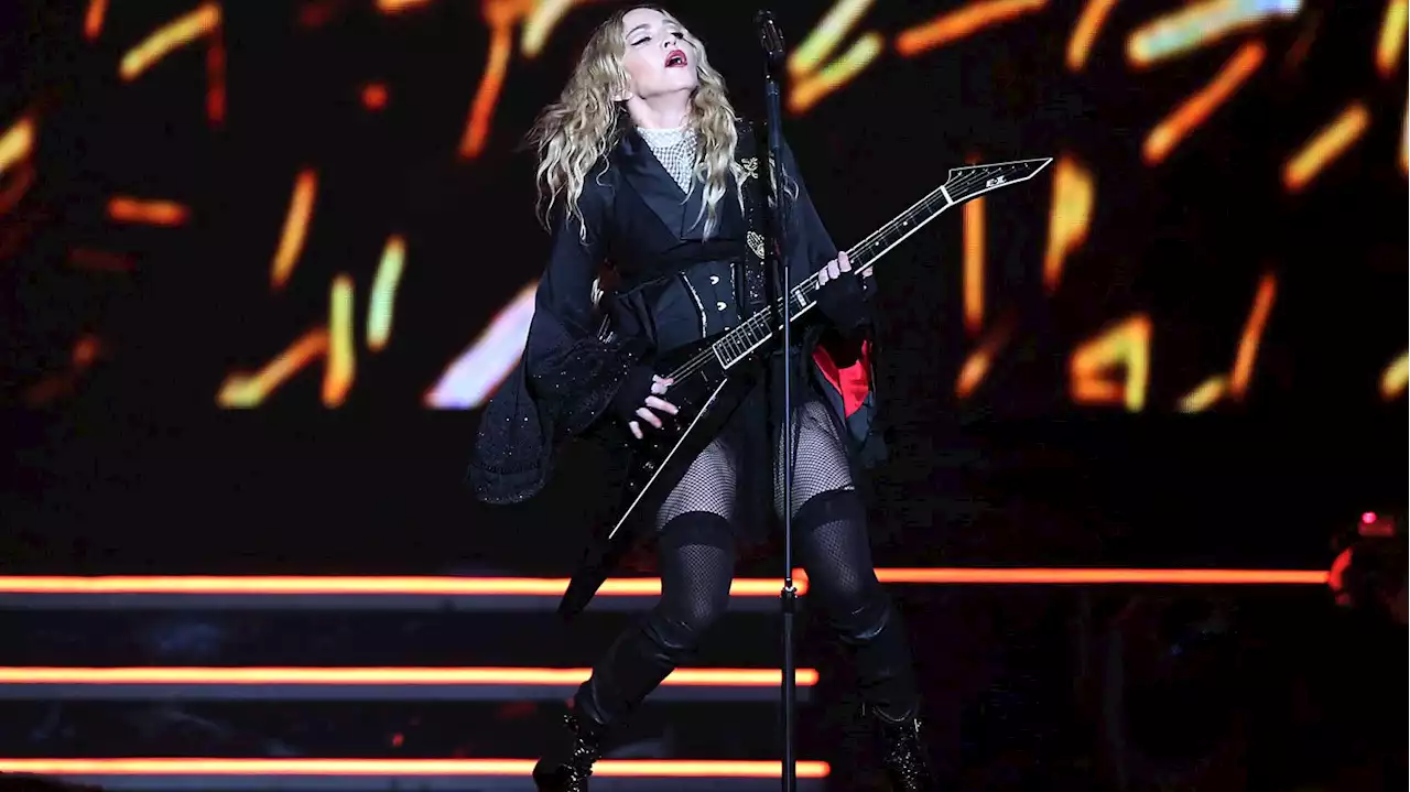 Madonna annonce une tournée mondiale événement qui passera par Paris à l'automne