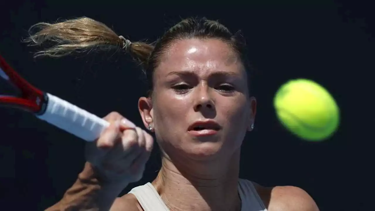 Camila Giorgi, avanti in scioltezza. Poi gioca in difesa: 'Sono qui perché vaccinata'