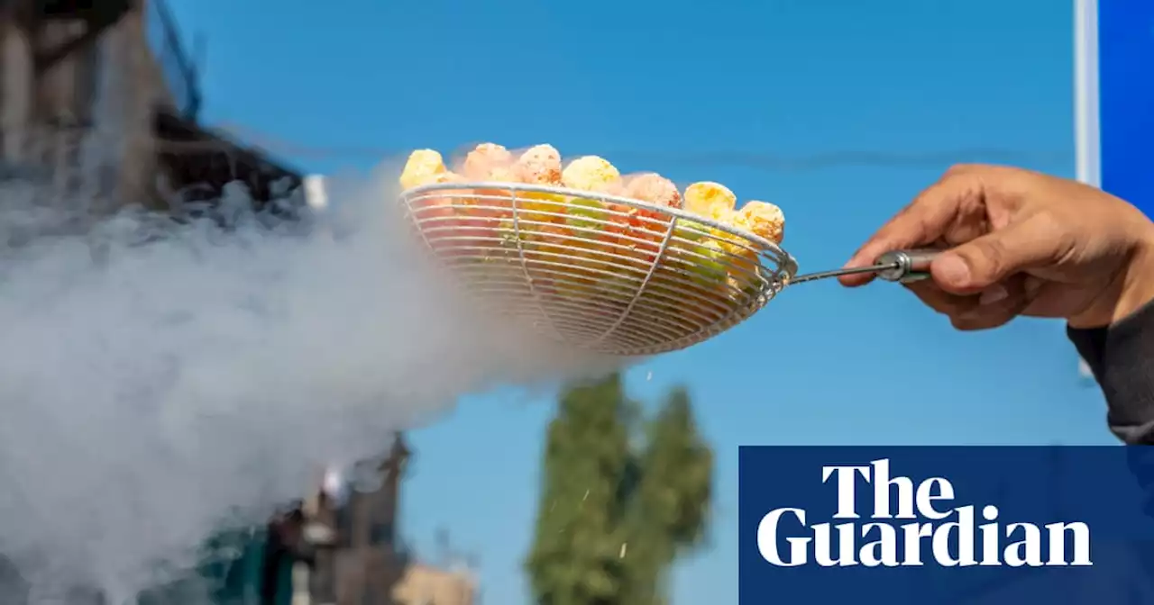 Children hurt eating liquid nitrogen ‘dragon’s breath’ snack in Indonesian Tiktok trend