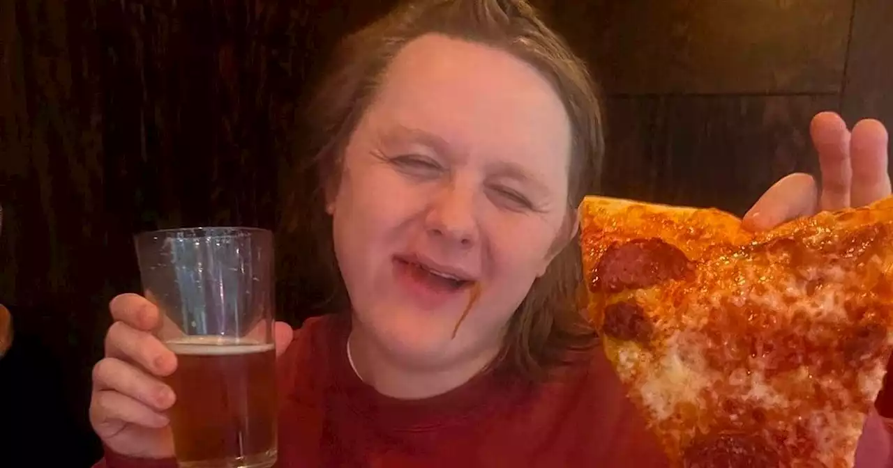 Lewis Capaldi stops at pizza restaurant after Leeds show and praises staff