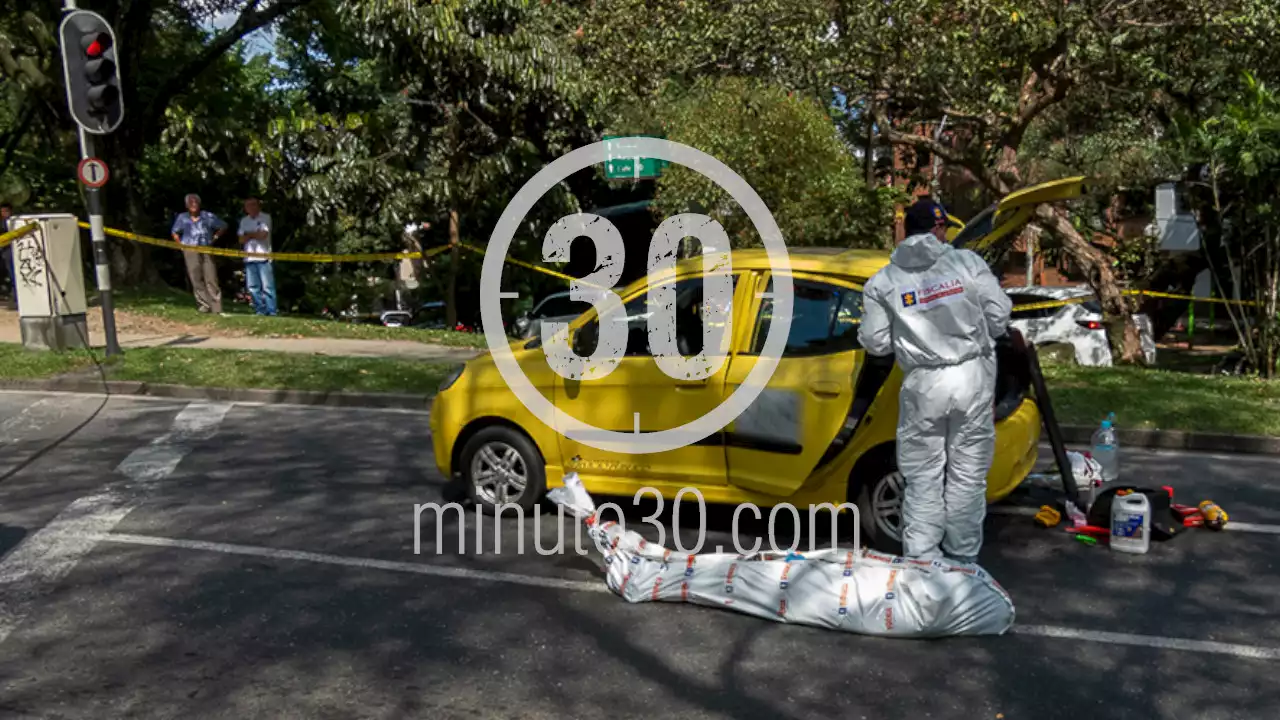 EN FOTO: Así fue la inspección técnica del hombre asesinado en la Av. 80