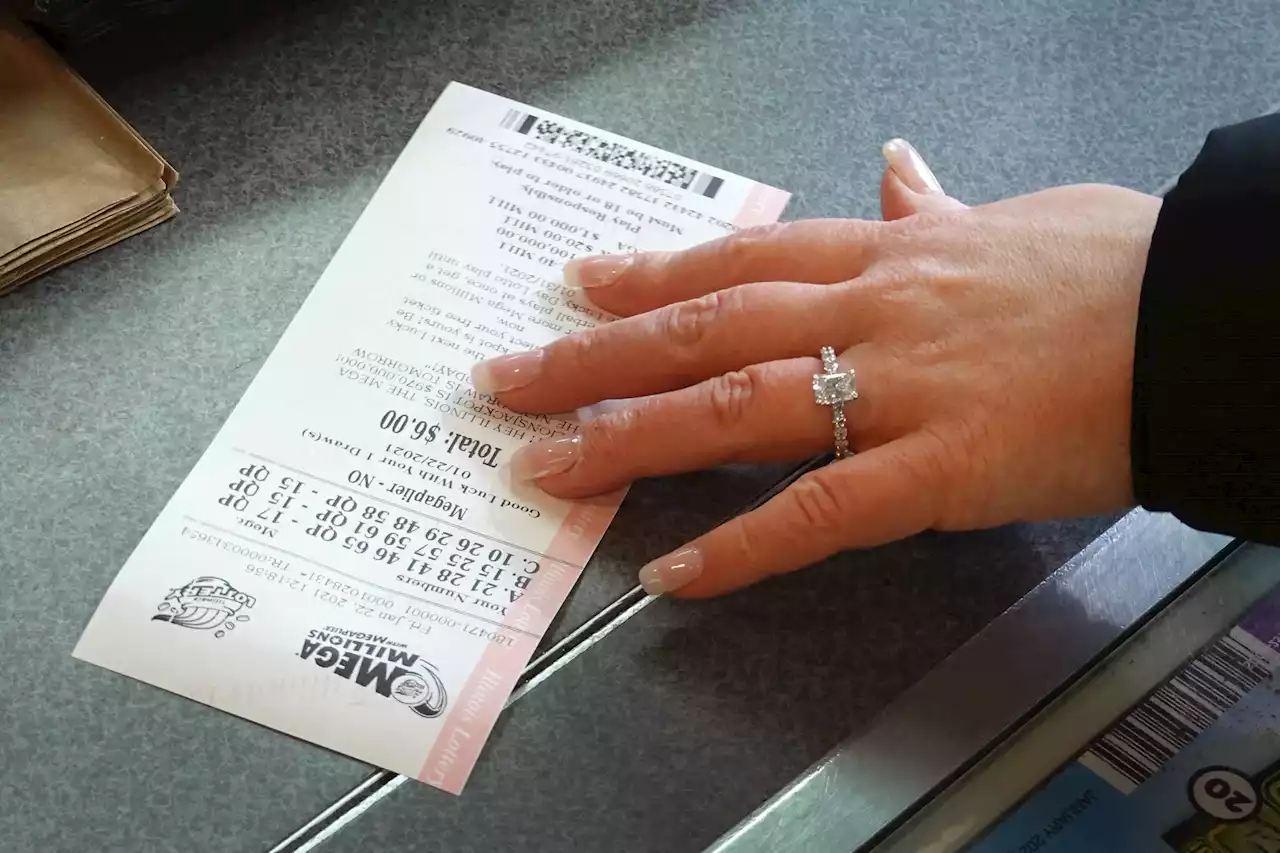 Check Your Tickets: 4 Mega Millions Tickets Worth $10K Each Sold in 4 Different Chicago Suburbs