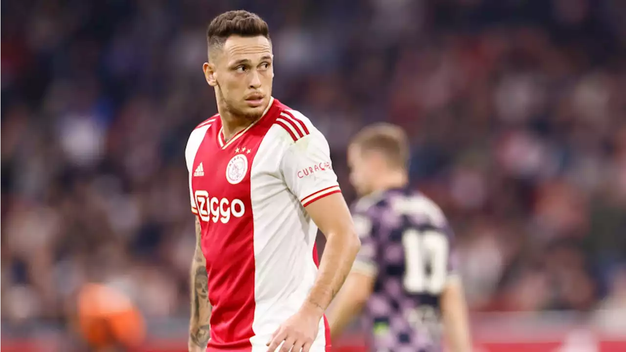 Acht miljoen euro voor 114 minuten; 'Ocampos na half jaar al weg bij Ajax'