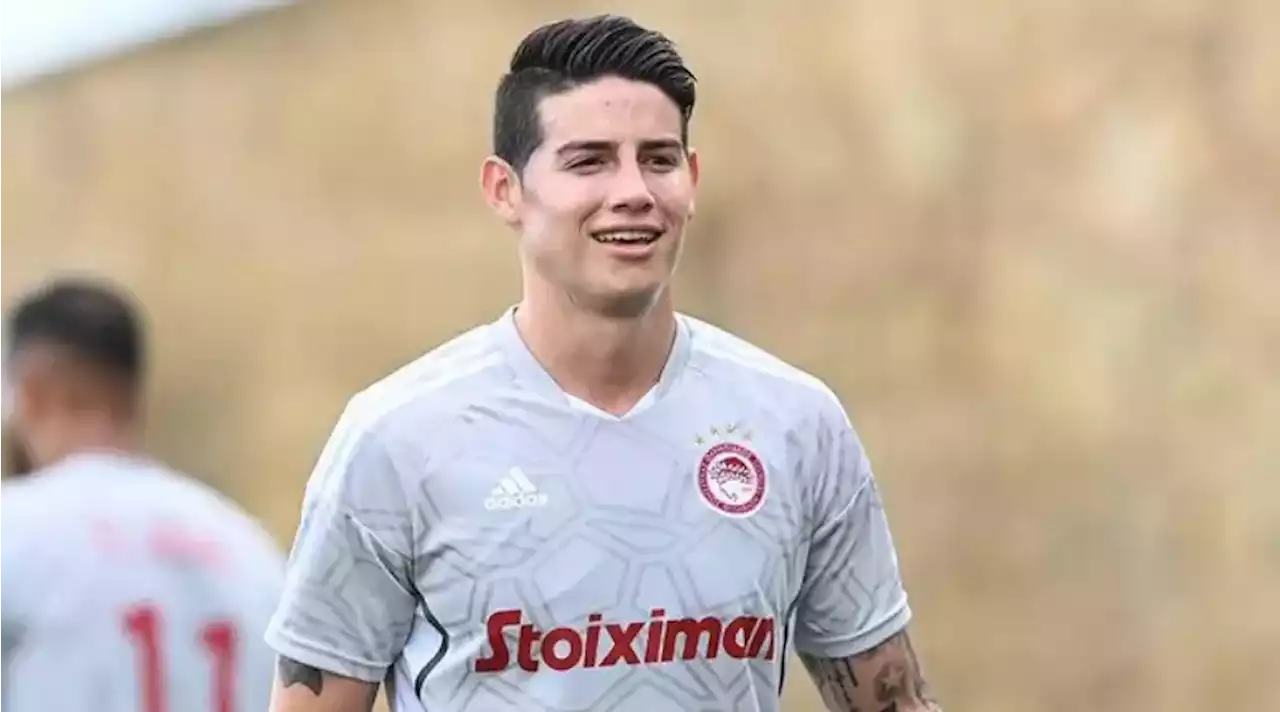 ¿Ídolo en Grecia? Referente del Olympiacos se rindió ante los pies de James Rodríguez