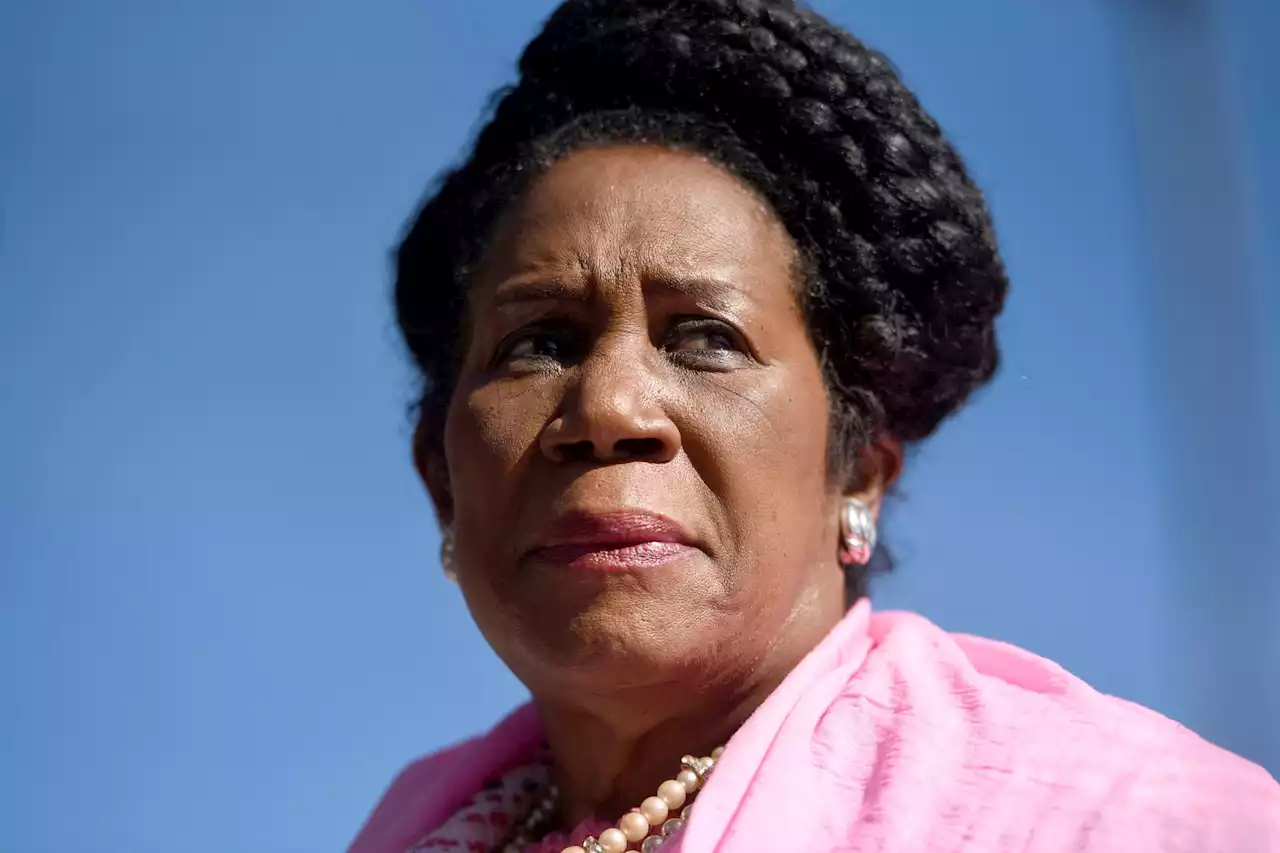 Texas Rep. Sheila Jackson Lee introduces bill to combat ‘white supremacy’