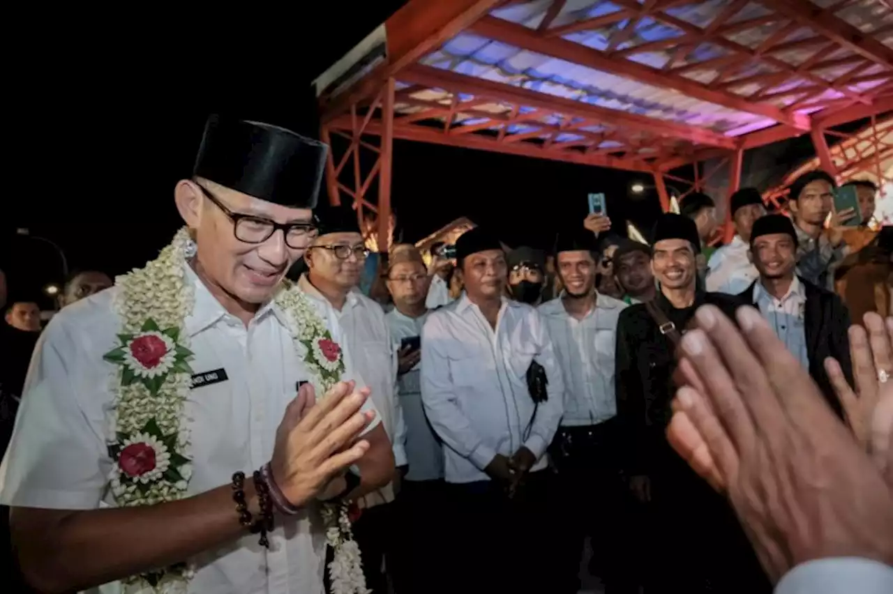 Sandiaga: Saya Hadir di Tengah Masyarakat Berikan Solusi, Urusan Politik Biar Tokoh Partai