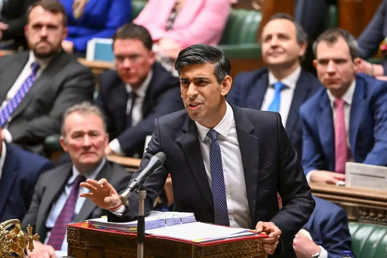 Education Secretary denies being at odds with Rishi Sunak over gender ID reforms