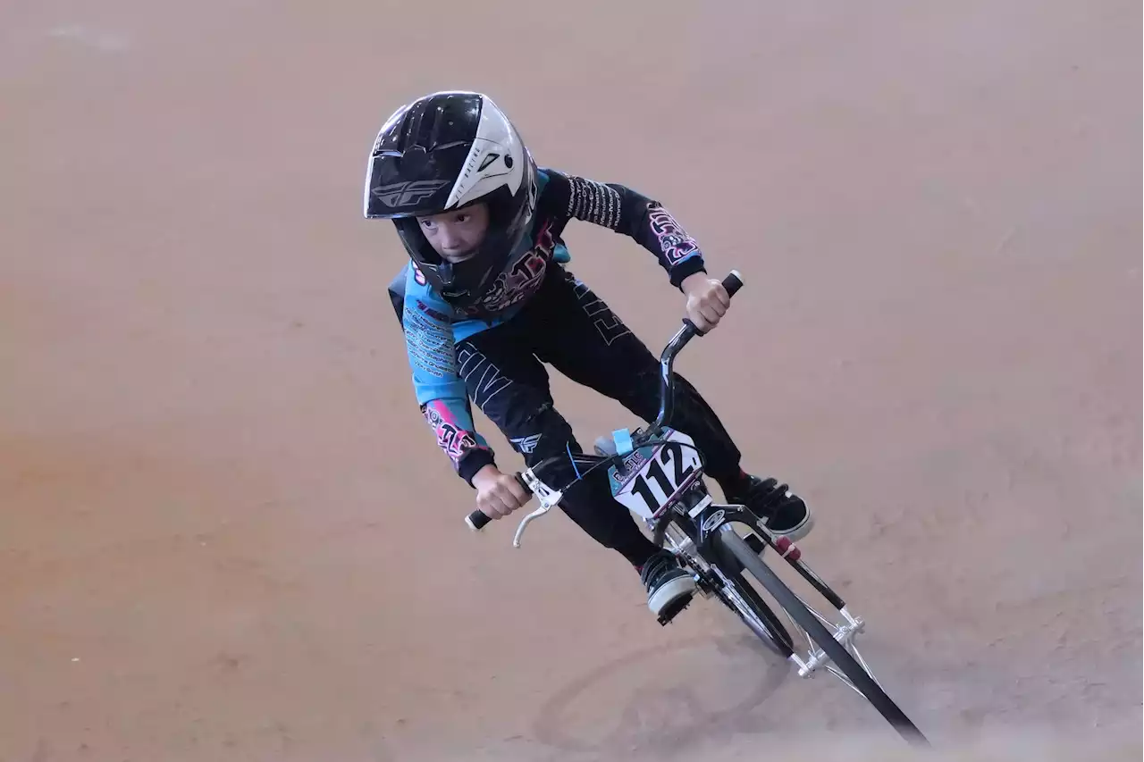 No Fear: 7-year-old Friendswood BMX star racing to the top