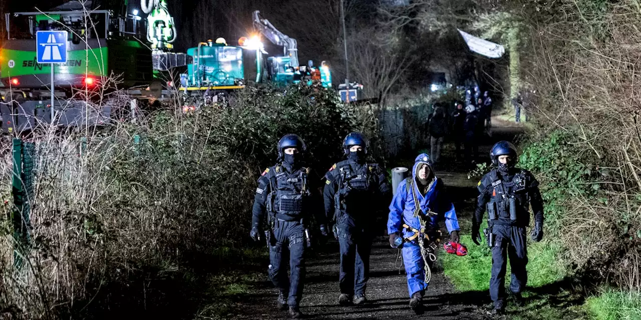 Polizei beginnt mit Räumung von Fechenheimer Wald