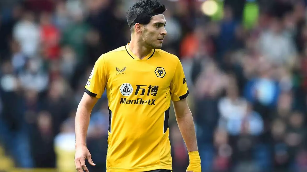 Raúl Jiménez podría quedarse sin lugar: la nueva incorporación de Wolverhampton