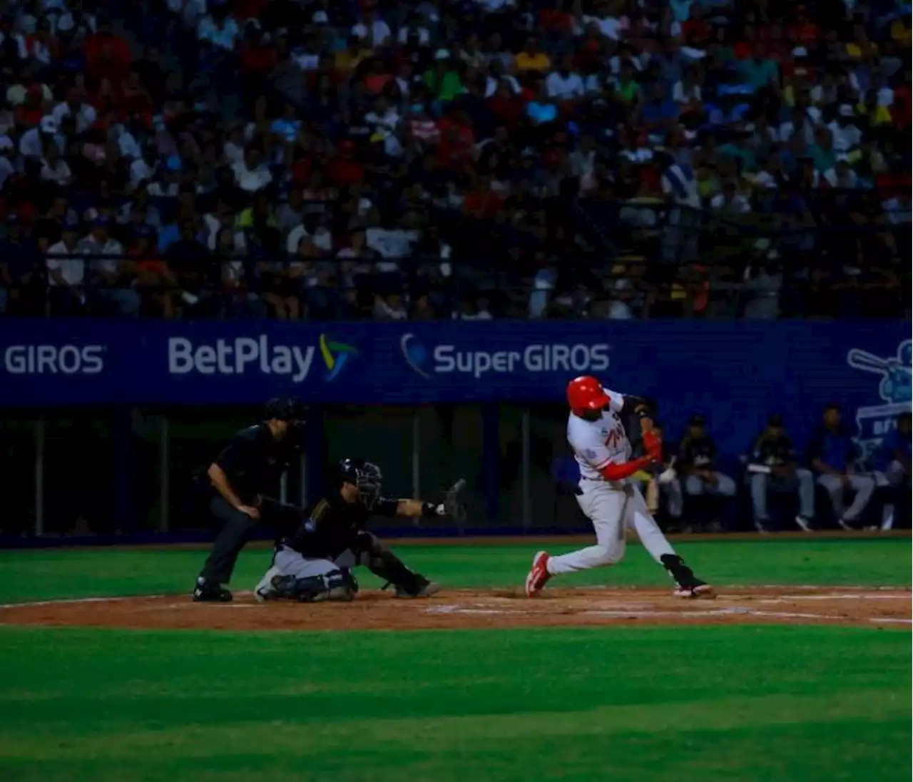 Vaqueros ‘cabalgó’ sobre Tigres en primer juego de la final del béisbol profesional