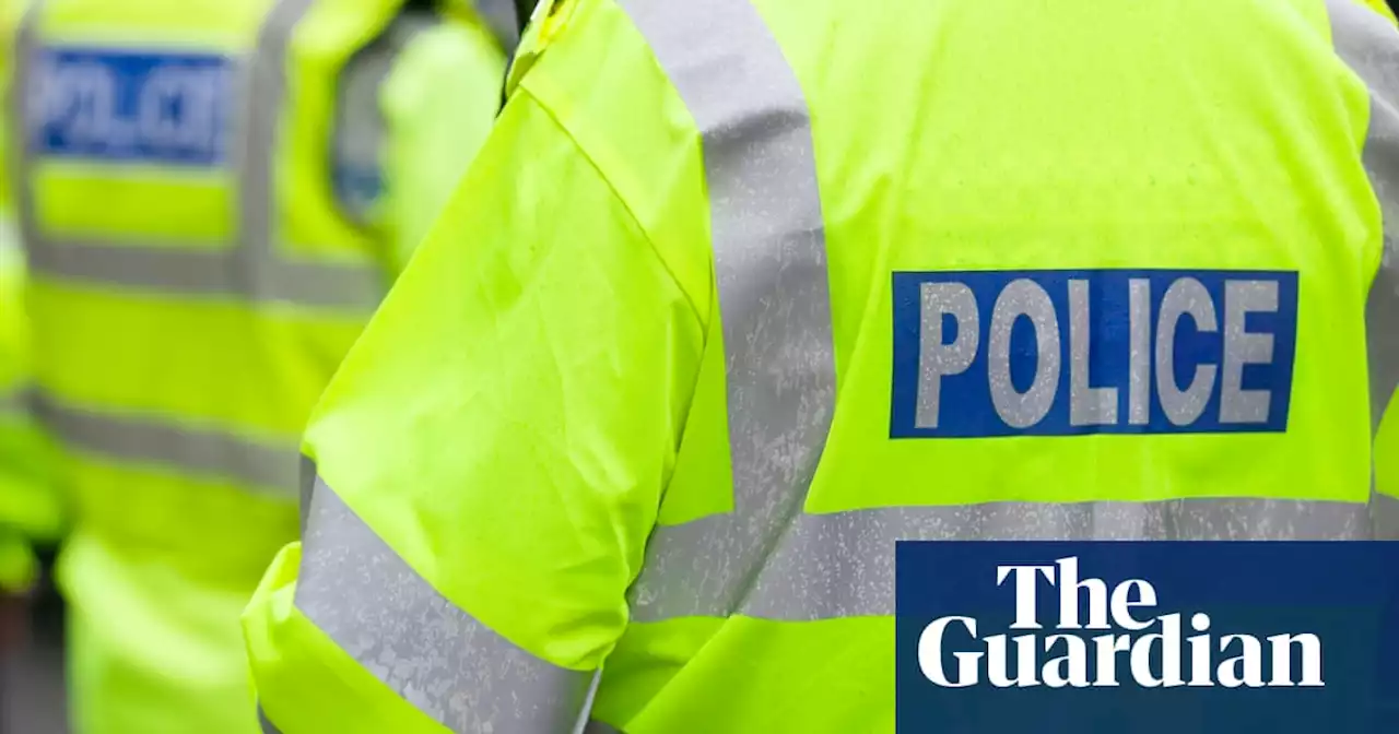 UK police forces told to hunt rogue officers who ‘slipped through net’