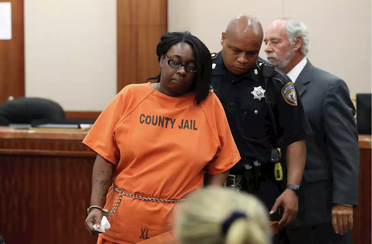 Mother pleads guilty to murder in fatal stabbing of 4-year-old daughter