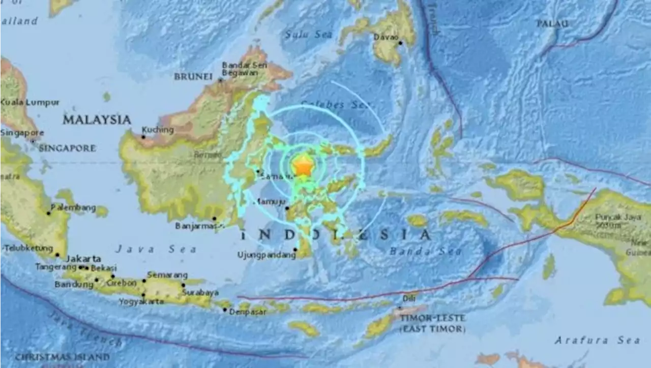 Indonesia says magnitude 7 quake off Sulawesi, residents flee buildings