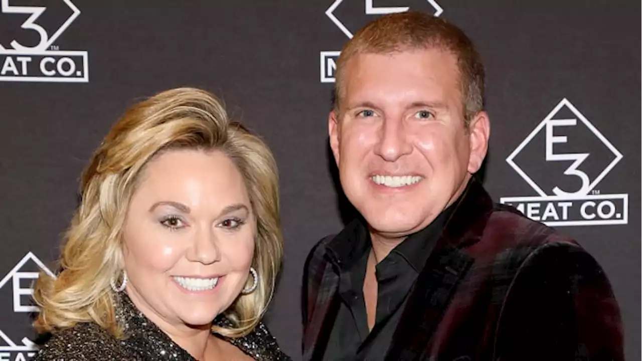 Reality TV stars Todd Chrisley and Julie Chrisley begin federal prison sentences