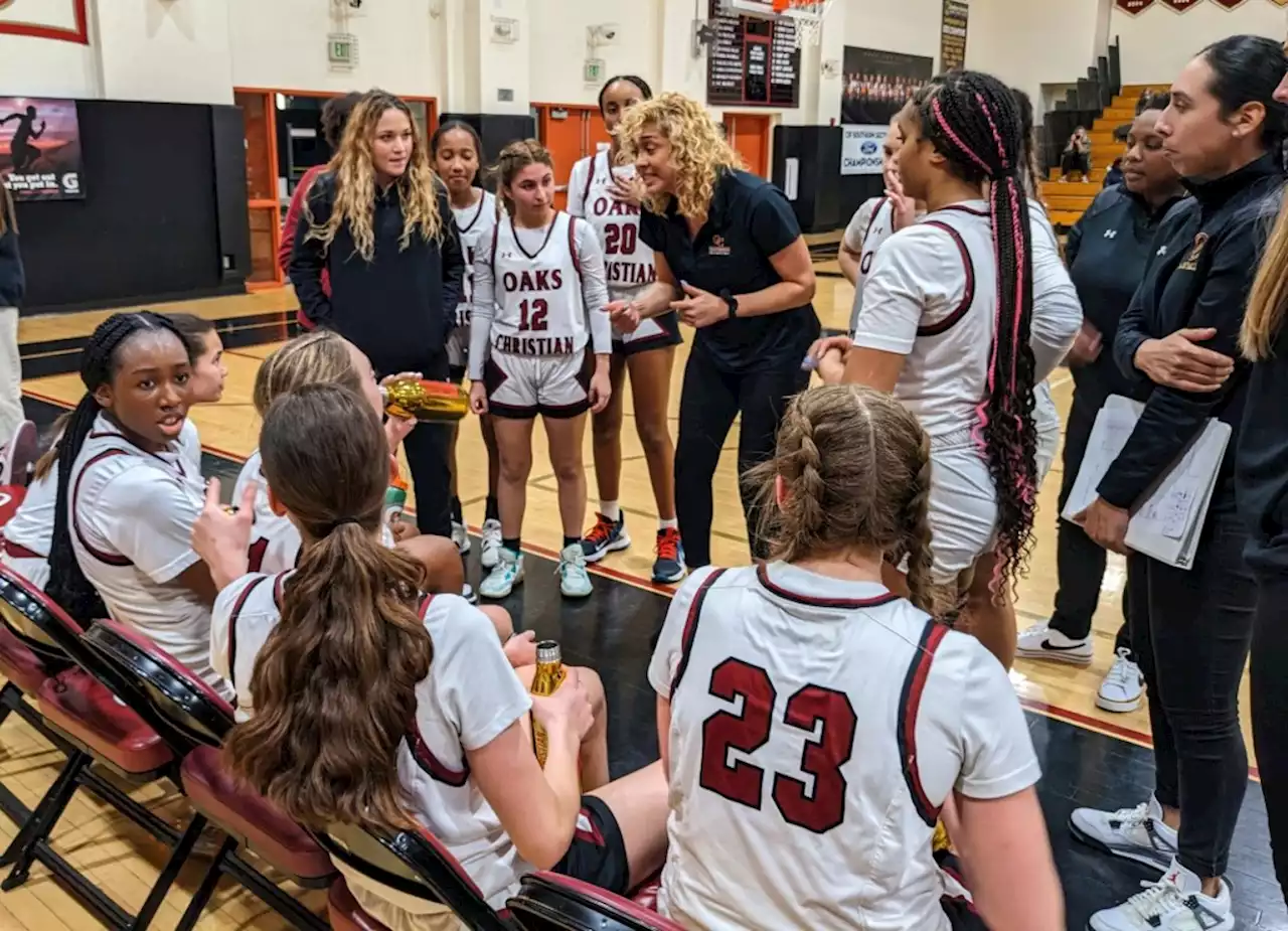 Oaks Christian girls basketball tops Westlake to stay unbeaten in league play