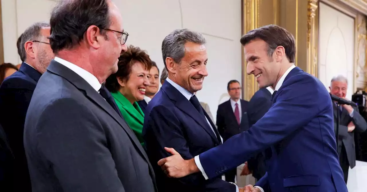 Institutions : Macron veut recevoir Hollande et Sarkozy avant de relancer le chantier