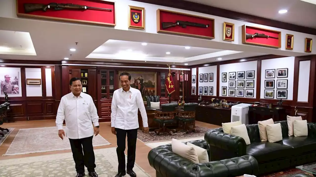 Prabowo Ajak Jokowi ke Ruang Kerjanya di Kantor Kemenhan, Apa yang Dibahas?