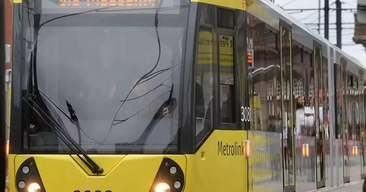 Should bikes be allowed on the Metrolink?