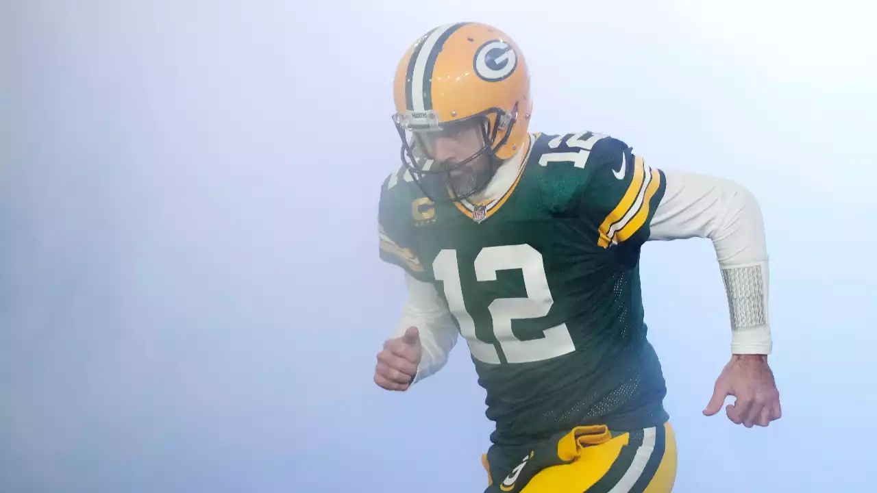 Aaron Rodgers Ponders Packers Future: ‘I Can Win MVP Again in the Right Situation'