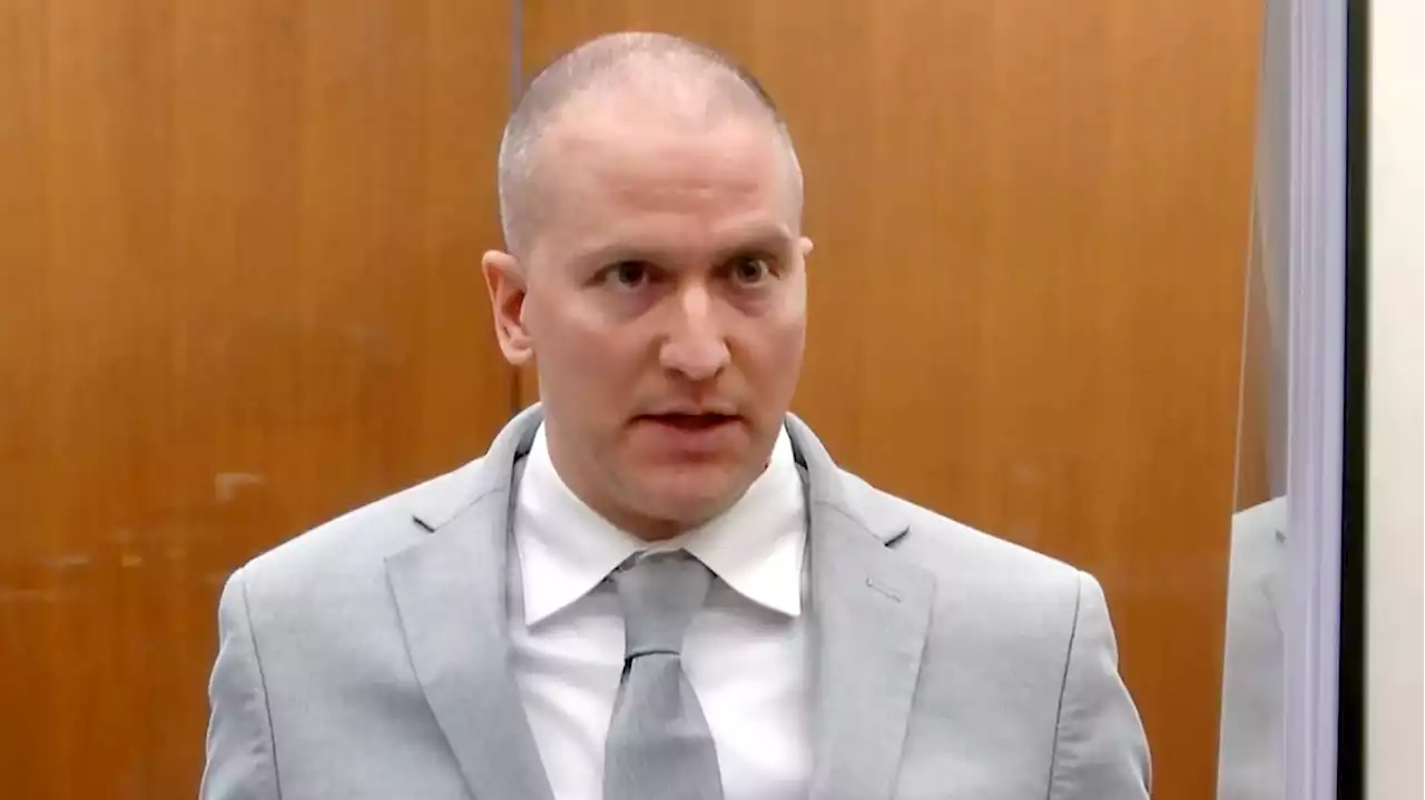 Derek Chauvin's lawyer asks a Minnesota appeals court to toss his murder convictions