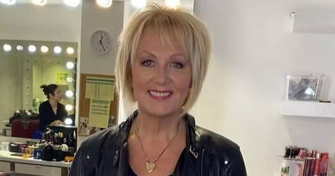 Corrie star Sue Cleaver wows fans as she shows off weight loss in new pic