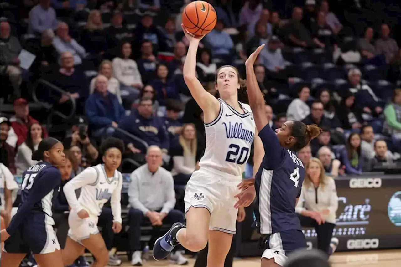 Maddy Siegrist closes in on Villanova scoring record with 76-38 rout of Xavier