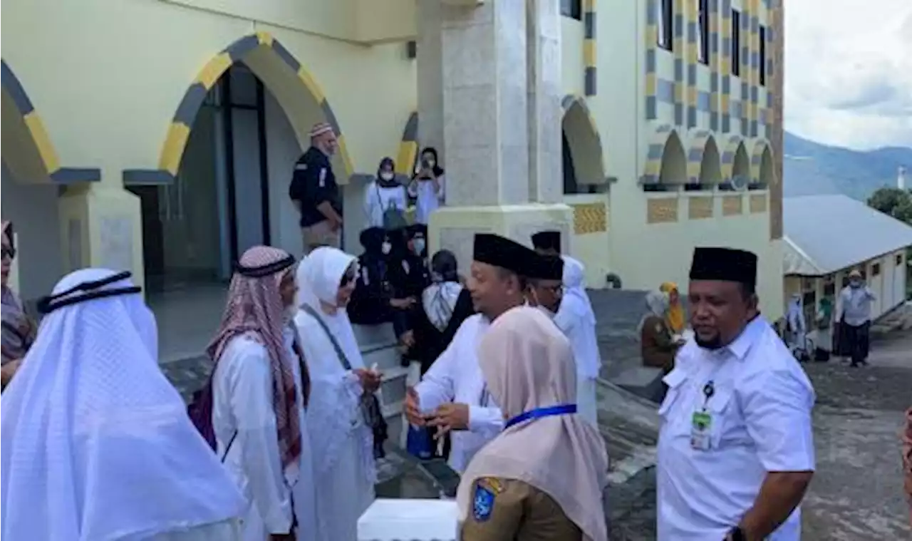 Ketua PBNU: Tidak Ada Tugas Kiai-Ibu Nyai Menjadi Jurkam |Republika Online