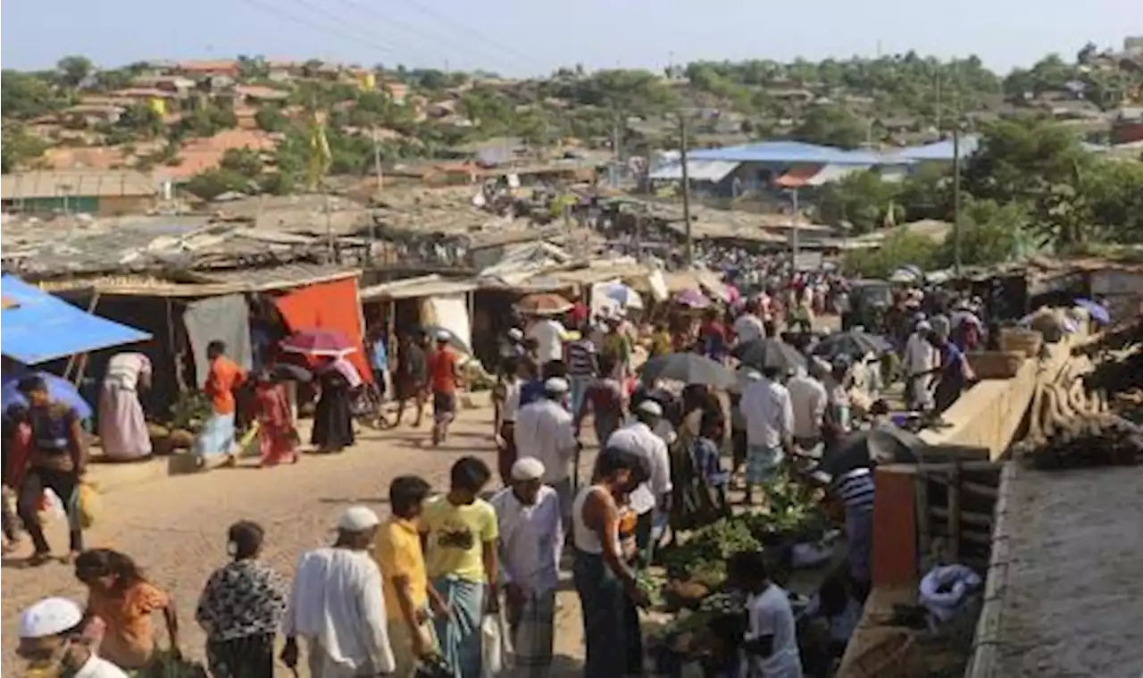 Polisi Elite Bangladesh Memeras Pengungsi Rohingya di Kamp Cox's Bazar |Republika Online