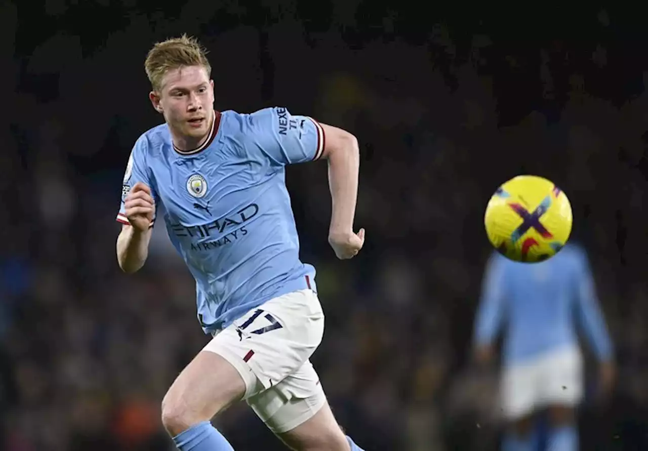 Soccer-De Bruyne, Dias and Stones in contention for Spurs game