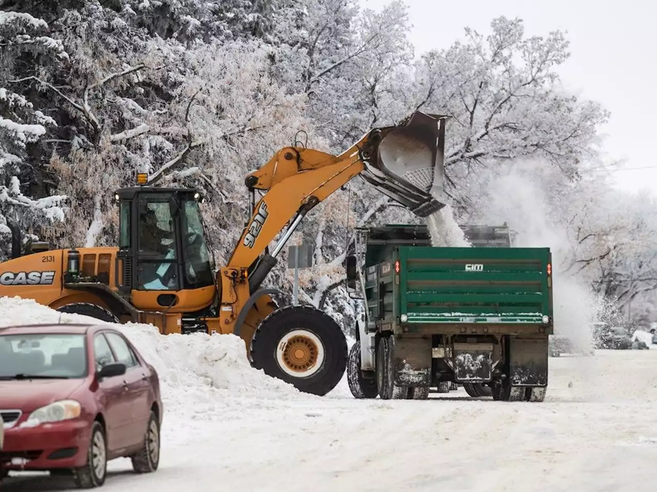 Council committee backs borrowing to cover snow removal in Saskatoon