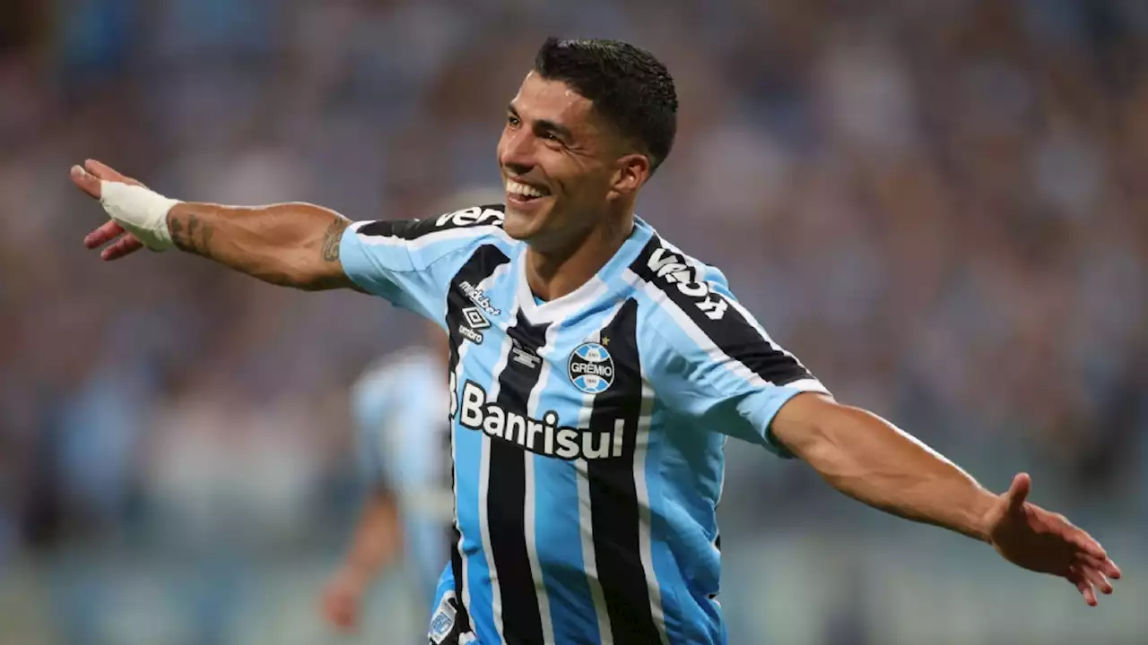 Droomdebuut voor Suárez: eerste minuten, prijs én hattrick namens Grêmio