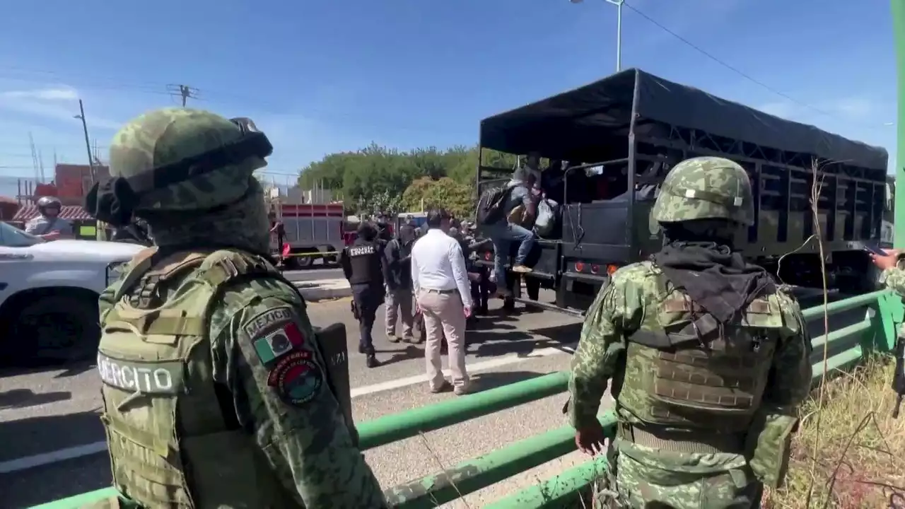 Encuentran 269 migrantes encerrados en un camión en Chiapas, México