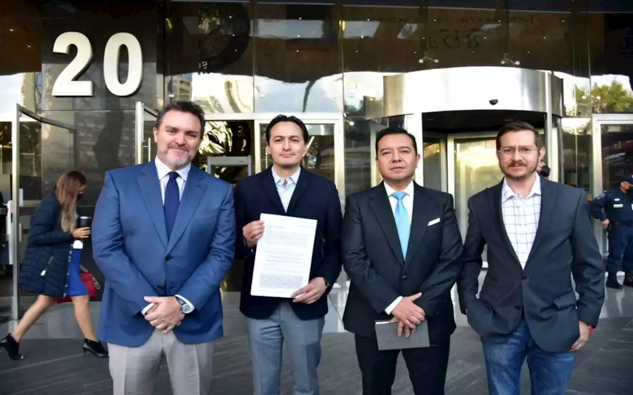 Panistas exigen que FGR atraiga denuncias sobre Metro de CDMX