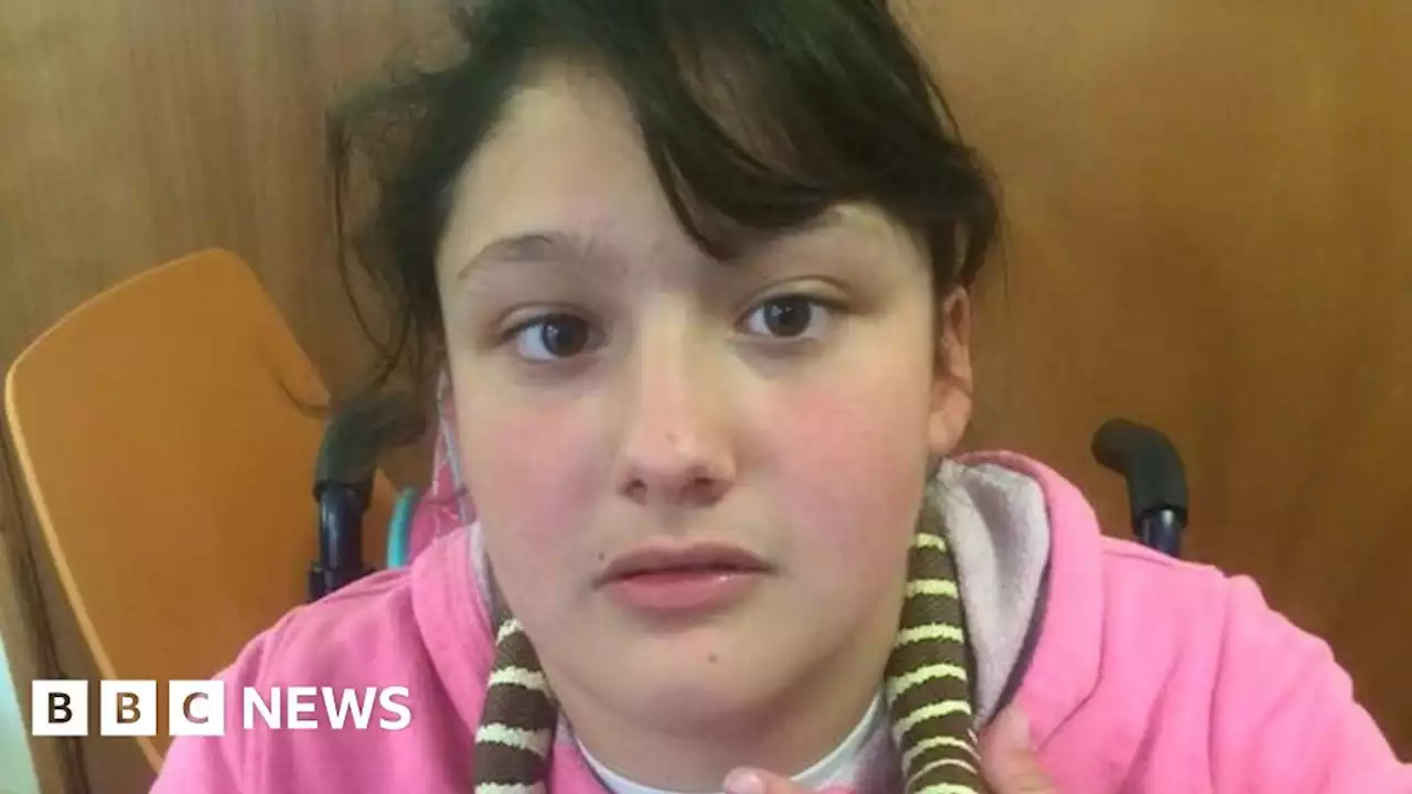 Kaylea Titford: Dad's neglect led to obese daughter's death - court