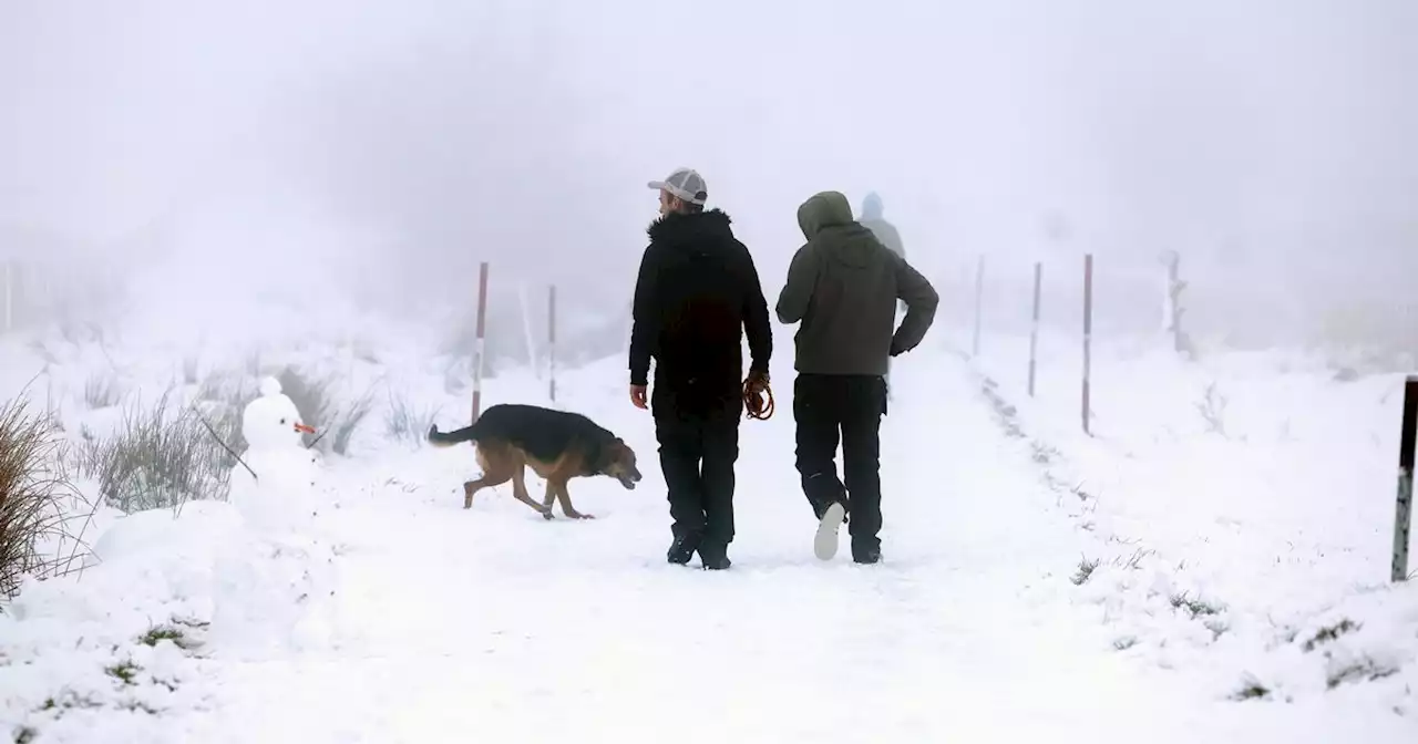 NI snow and traffic updates with weather warning in place - LIVE