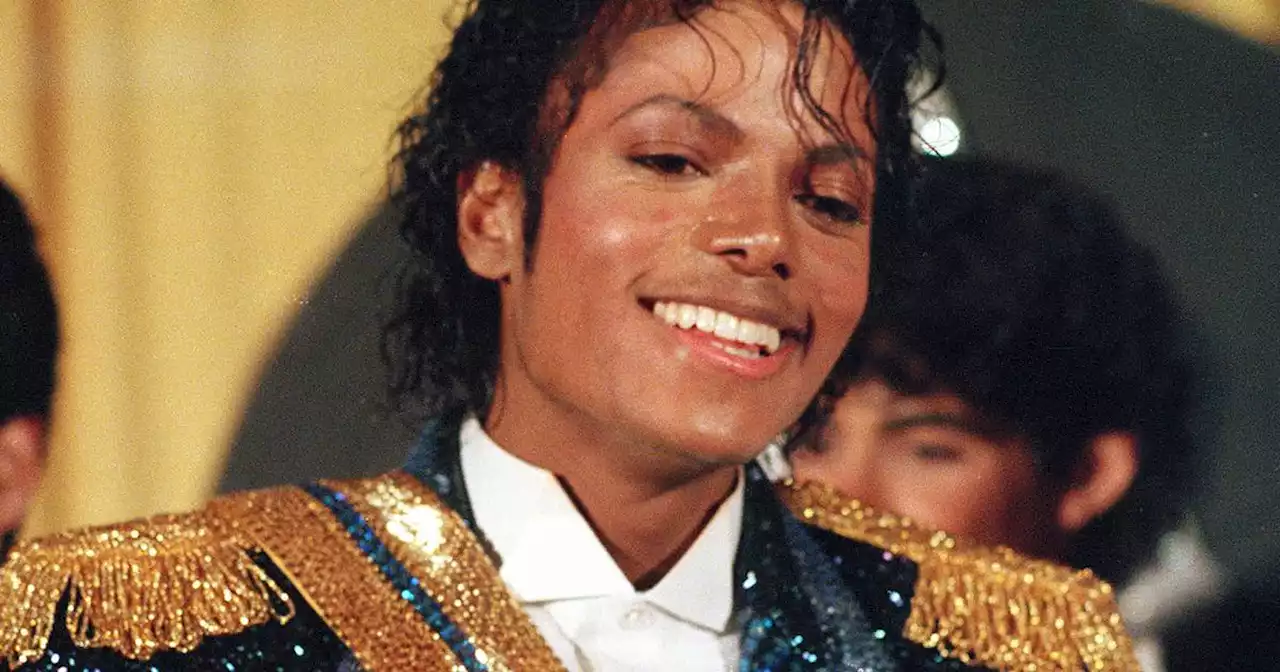 Antoine Fuqua to direct Michael Jackson biopic, set to begin shooting this year