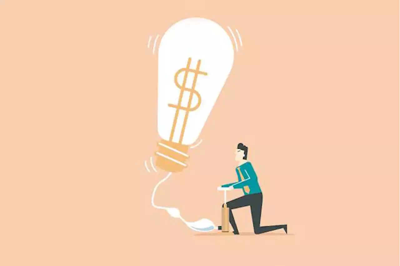 ChatGPT responde cómo se puede ganar dinero con su inteligencia artificial