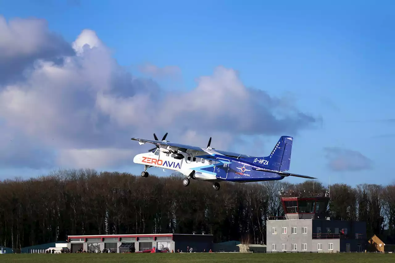 World's largest hydrogen-electric aircraft completes 10-minute flight | Engadget